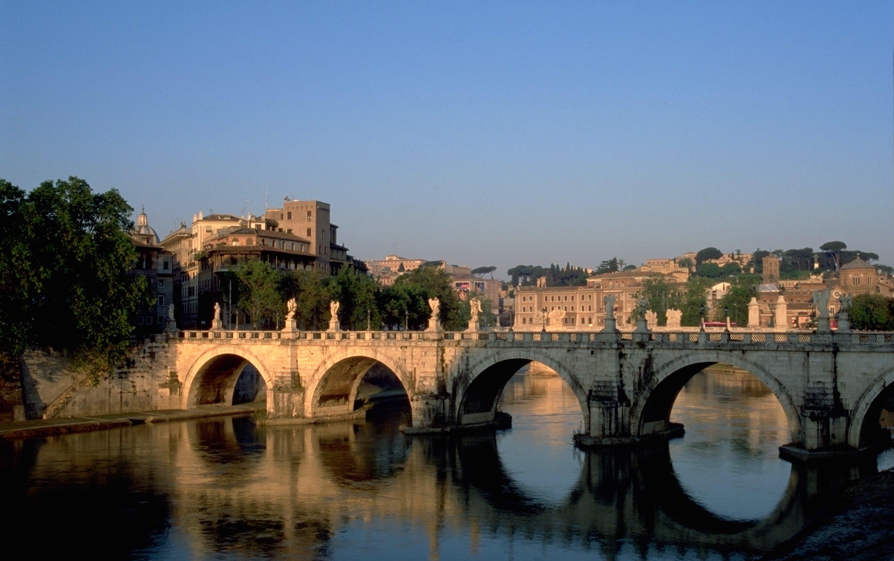 A view of the Ponte Sant'Angelo (bridge) in Rome